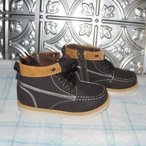 No Brand Kids Size 10 Like New High Top Trendy Tan and Black Shoes